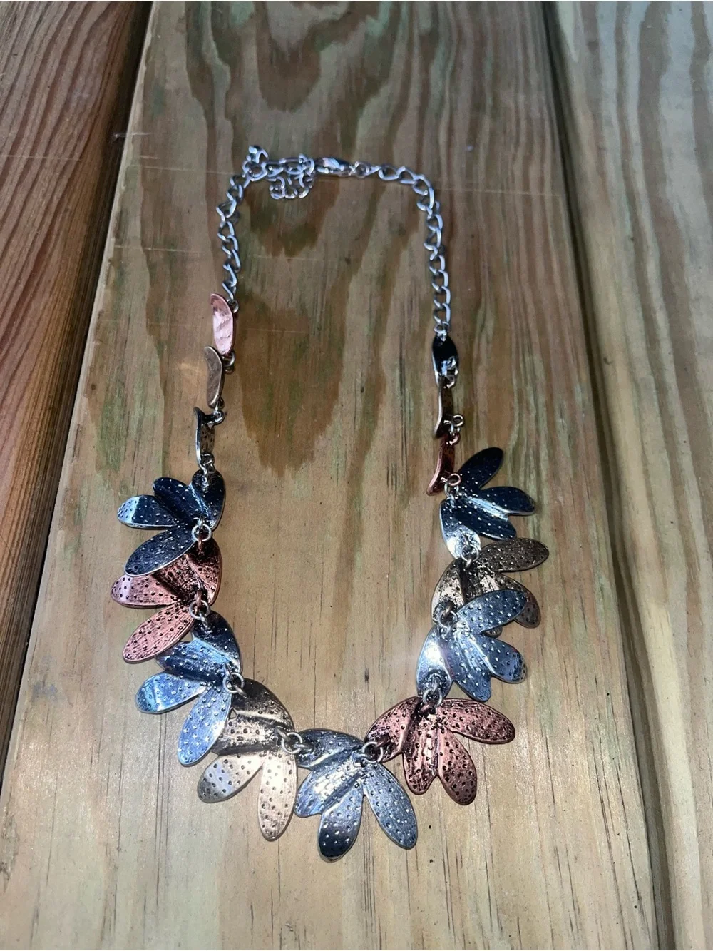 Mixed Metal Leaf Pendant Necklace - Silver & Rose Gold Women's Jewelry